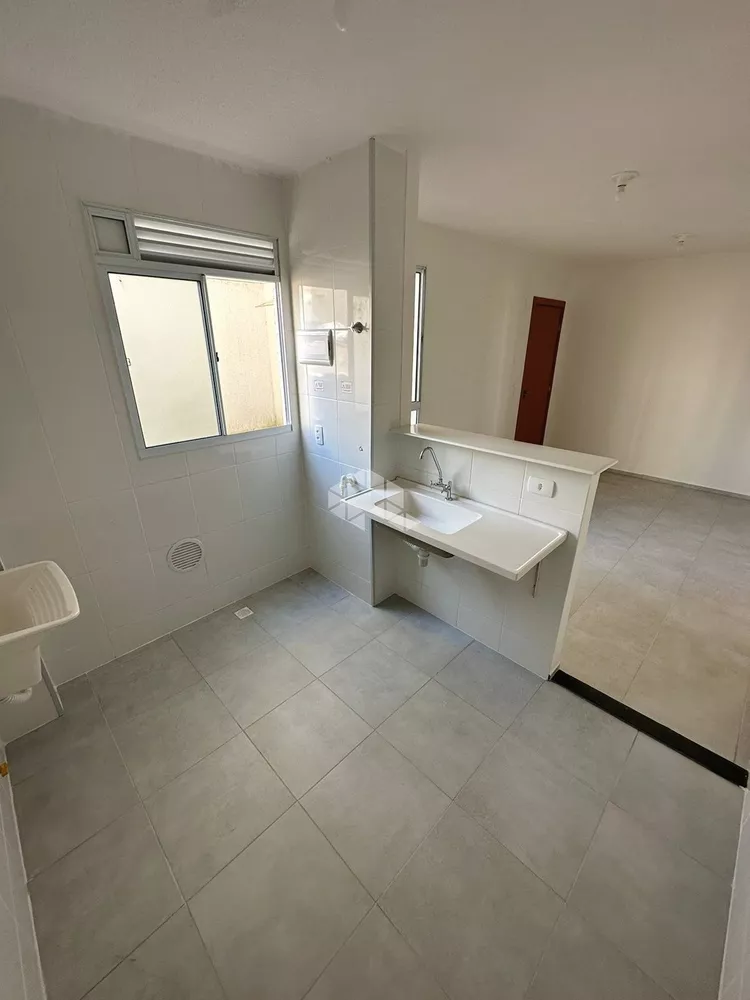 Apartamento à venda com 2 quartos, 40m² - Foto 4