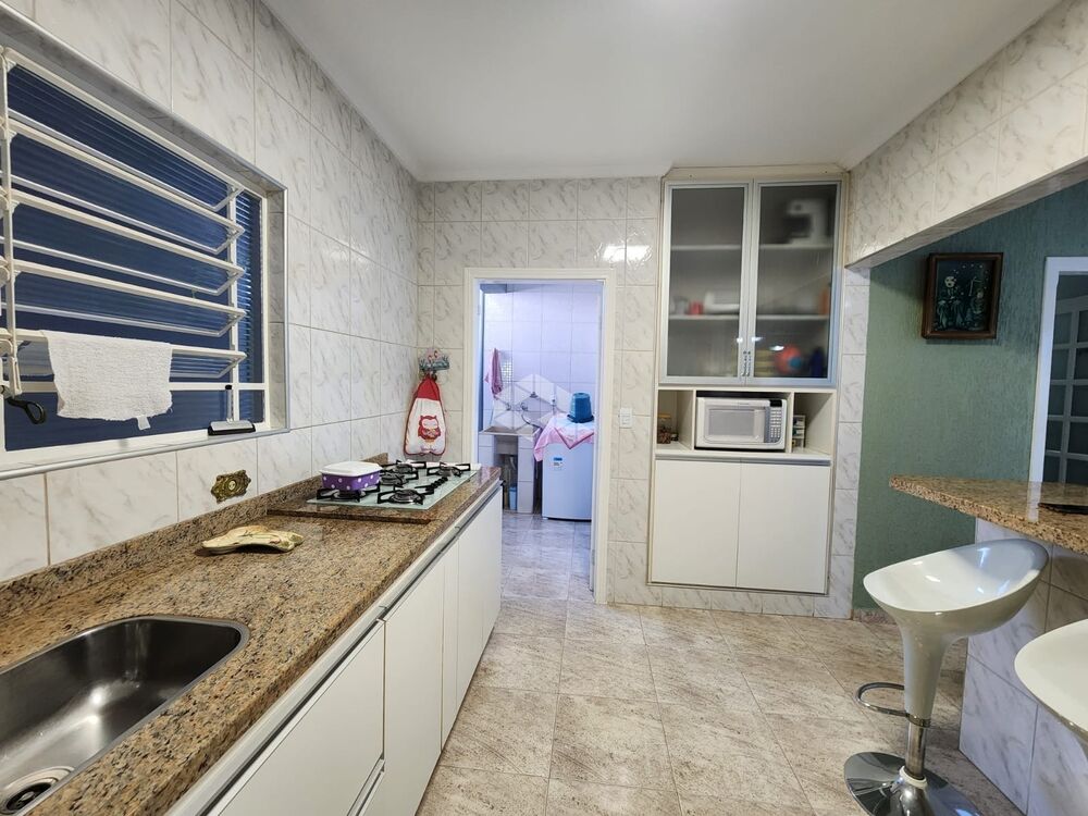 Casa, 3 quartos, 180 m² - Foto 1