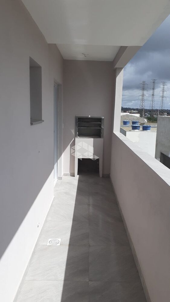 Apartamento à venda com 2 quartos, 63m² - Foto 2