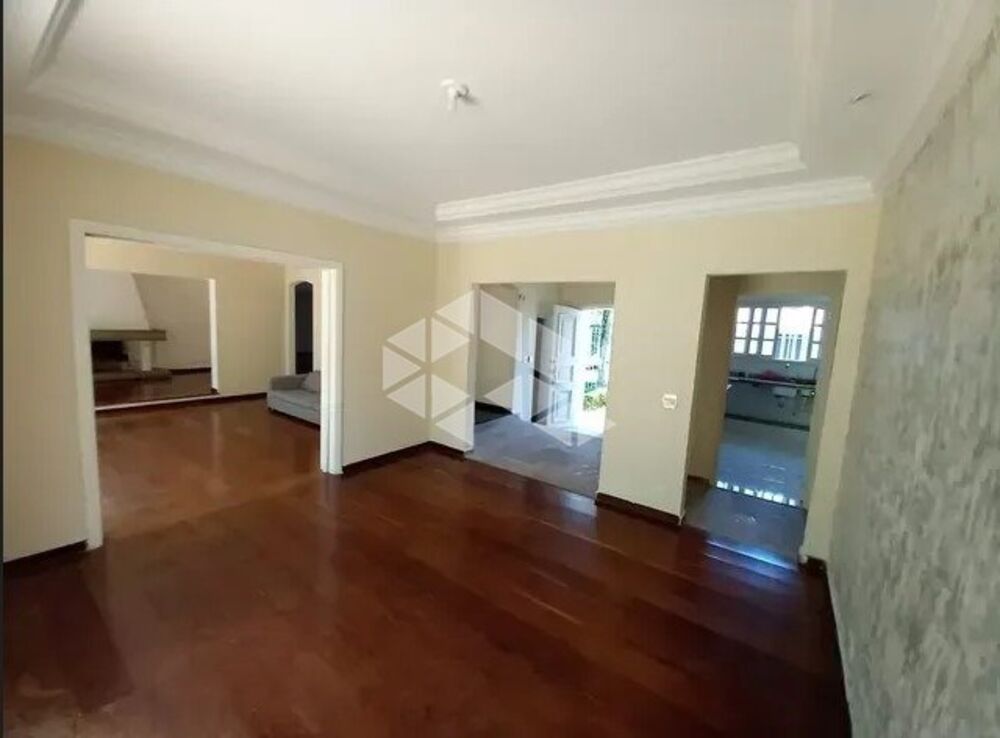Casa, 4 quartos, 317 m² - Foto 1
