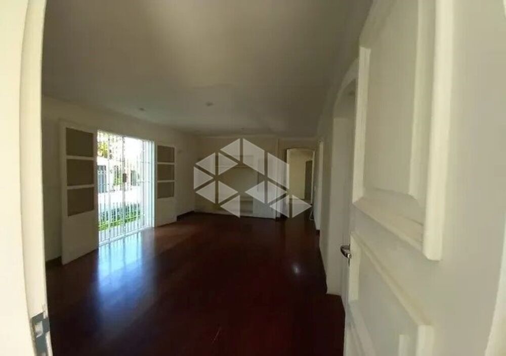 Casa, 4 quartos, 317 m² - Foto 2