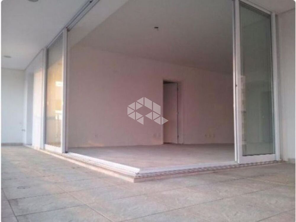 Apartamento, 3 quartos, 210 m² - Foto 2