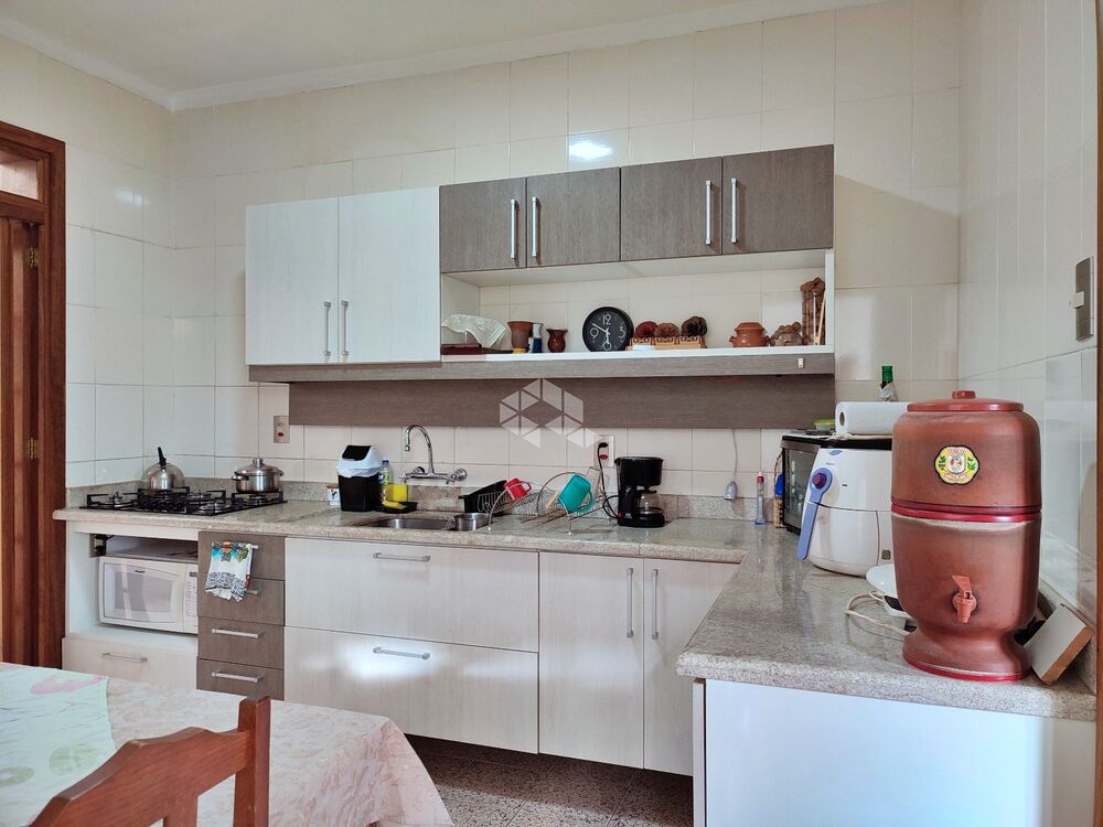 Casa, 3 quartos, 220 m² - Foto 1
