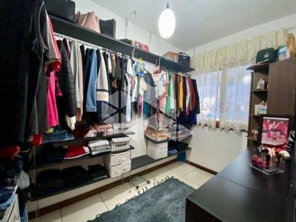 Casa à venda com 3 quartos, 65m² - Foto 4