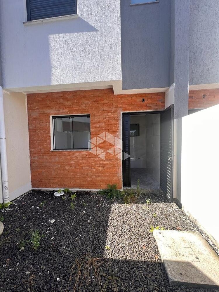 Casa à venda com 2 quartos, 69m² - Foto 7