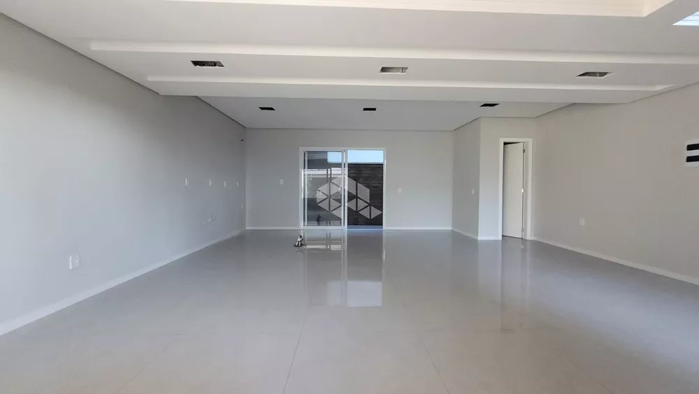 Casa à venda com 3 quartos, 160m² - Foto 4