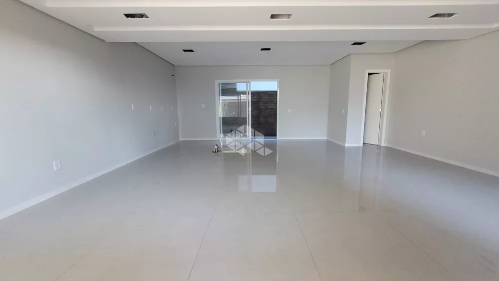 Casa à venda com 3 quartos, 160m² - Foto 1