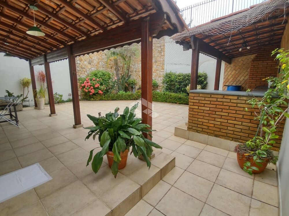 Casa, 3 quartos, 250 m² - Foto 11