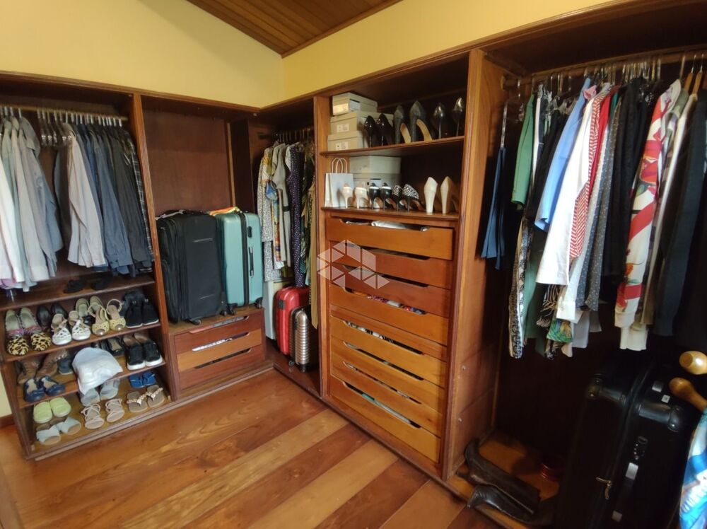 Casa, 3 quartos, 250 m² - Foto 9