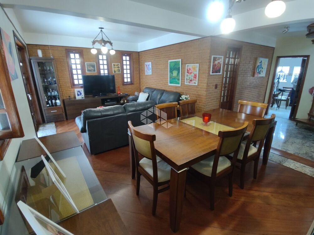 Casa, 3 quartos, 250 m² - Foto 5