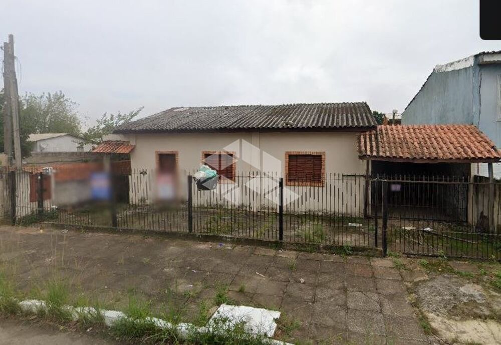 Casa à venda com 4 quartos, 240m² - Foto 1
