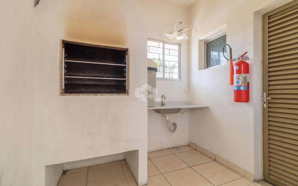 Apartamento à venda com 2 quartos, 40m² - Foto 2