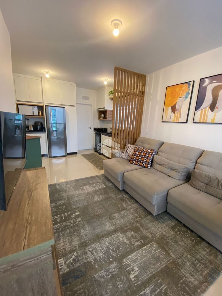 Apartamento à venda com 3 quartos, 84m² - Foto 1