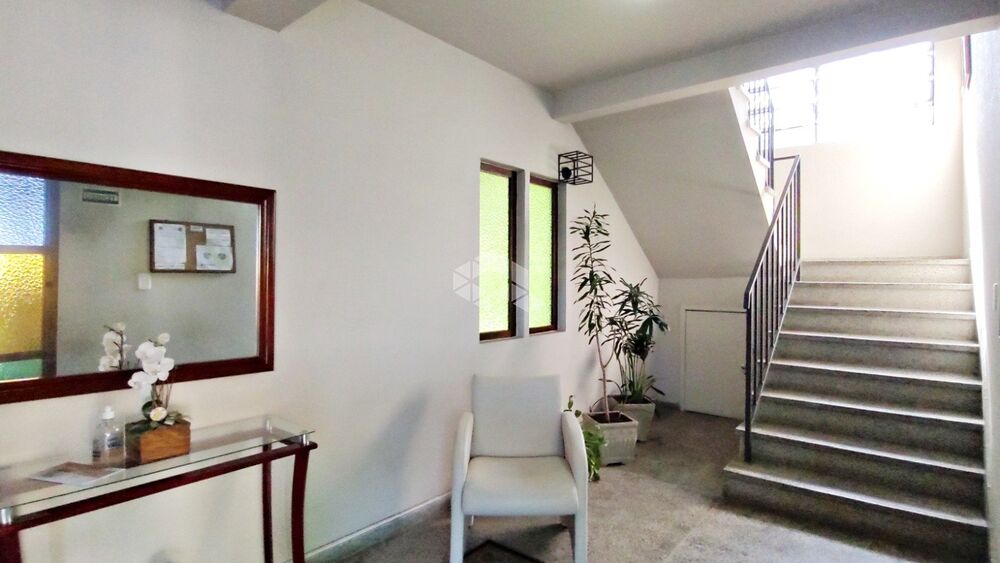 Apartamento à venda com 3 quartos, 100m² - Foto 4