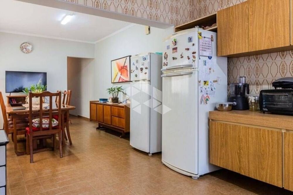 Casa à venda com 3 quartos, 150m² - Foto 3