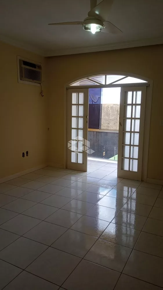 Casa, 3 quartos, 250 m² - Foto 2