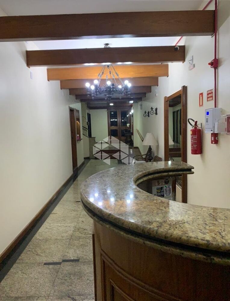 Apartamento à venda com 1 quarto, 50m² - Foto 4