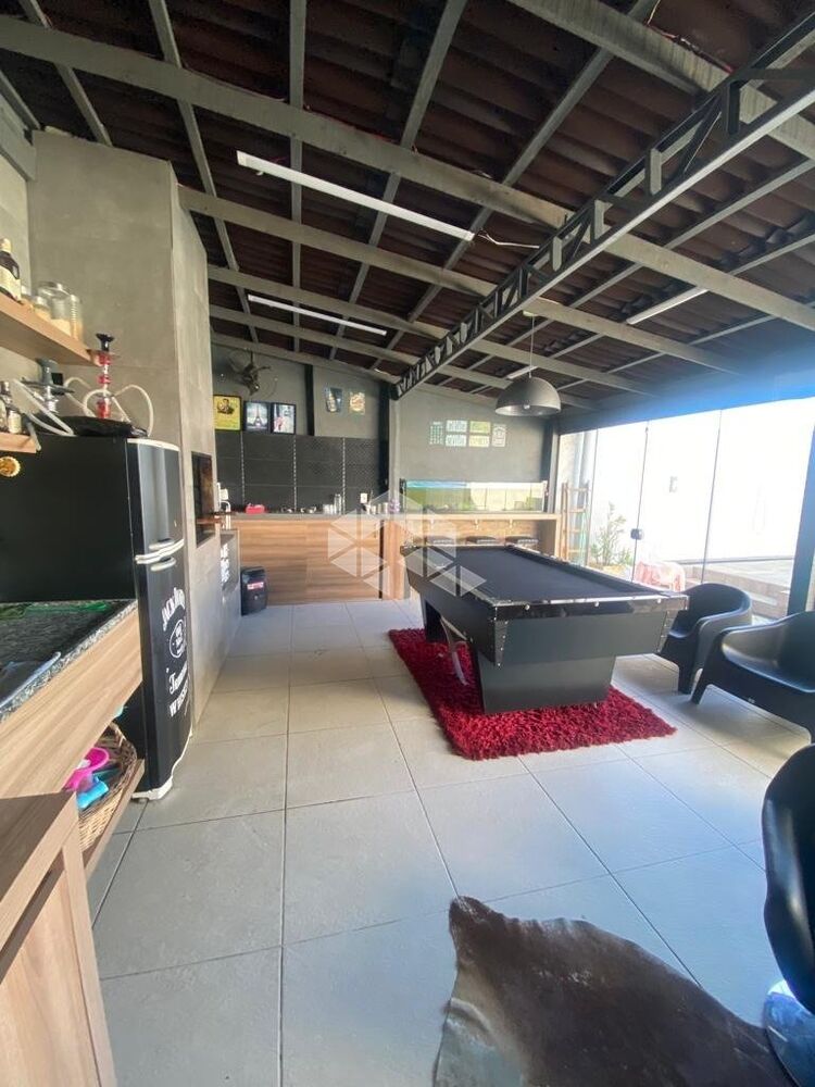 Casa, 2 quartos, 210 m² - Foto 1