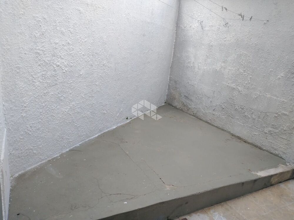 Casa à venda com 2 quartos, 88m² - Foto 3