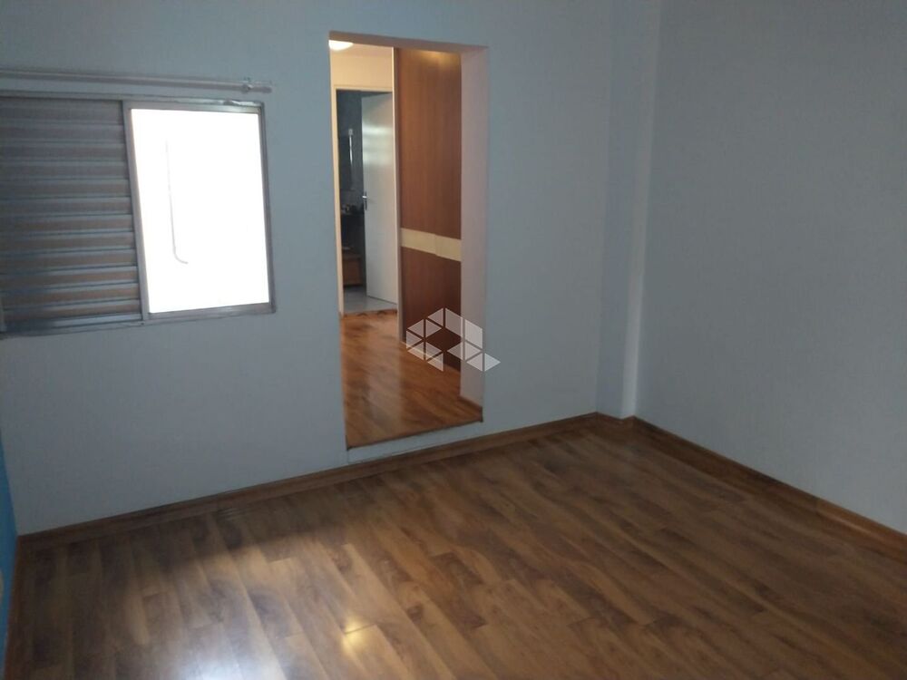 Casa à venda com 2 quartos, 88m² - Foto 7