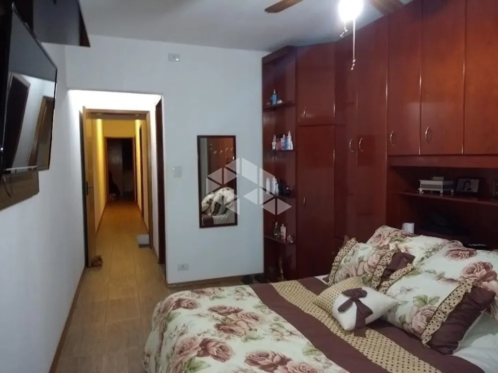 Casa, 3 quartos, 240 m² - Foto 3