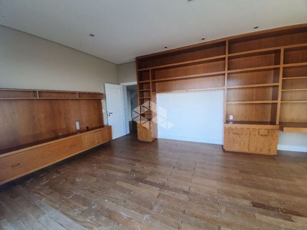 Cobertura à venda com 5 quartos, 593m² - Foto 1