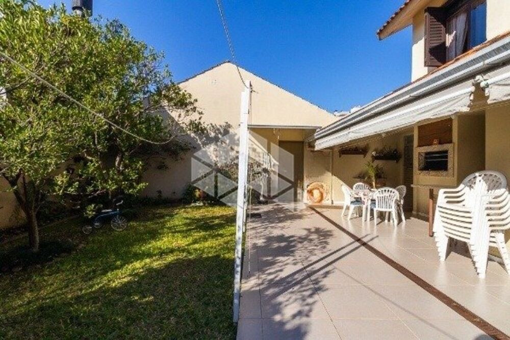 Casa à venda com 4 quartos, 235m² - Foto 7
