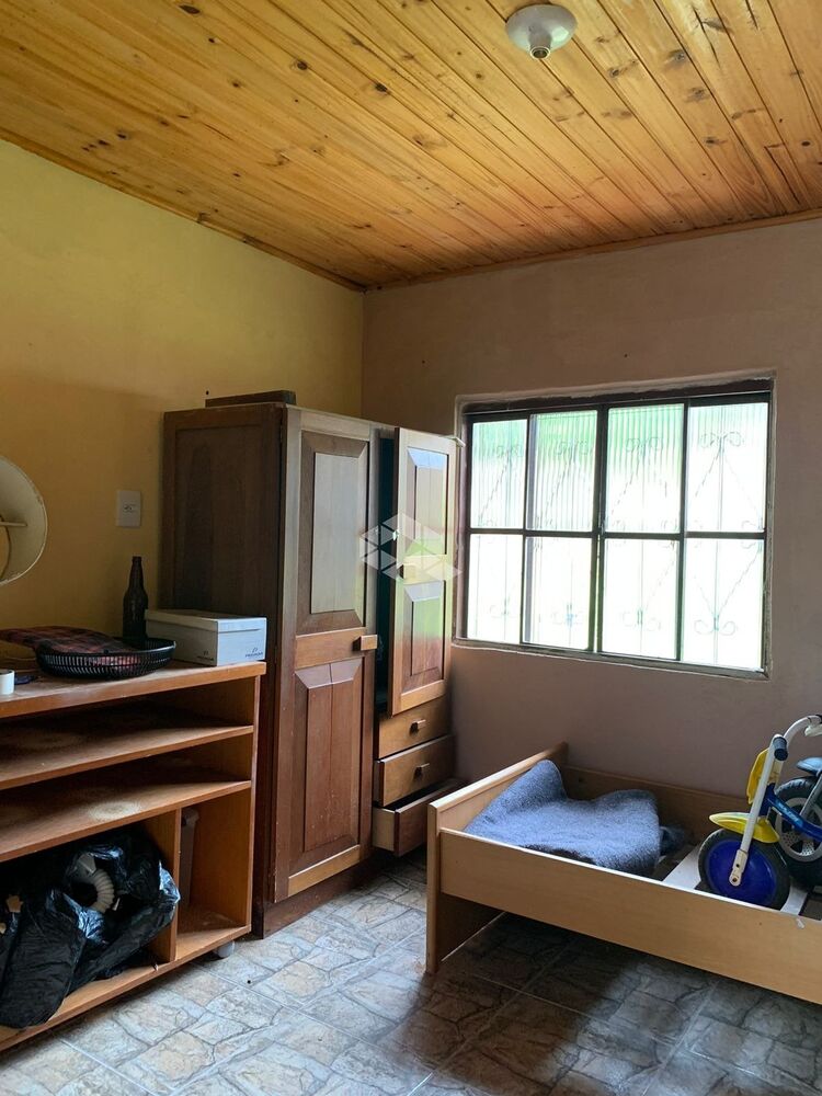 Casa à venda com 2 quartos, 360m² - Foto 2