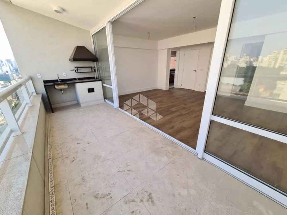 Apartamento à venda com 3 quartos, 119m² - Foto 1