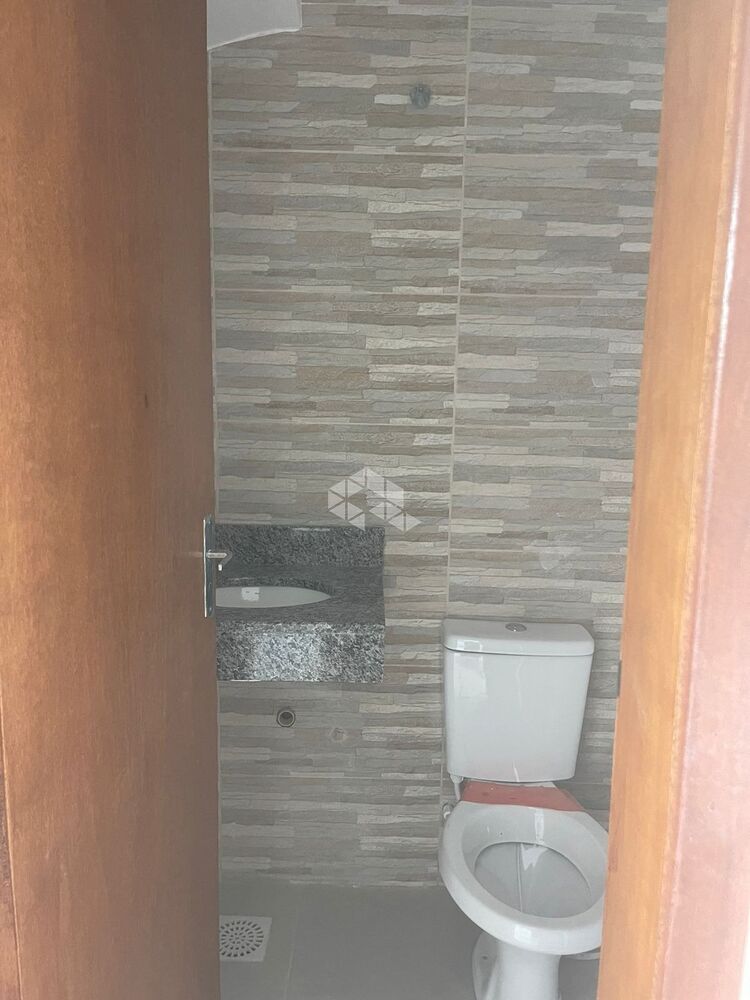 Casa à venda com 2 quartos, 60m² - Foto 8