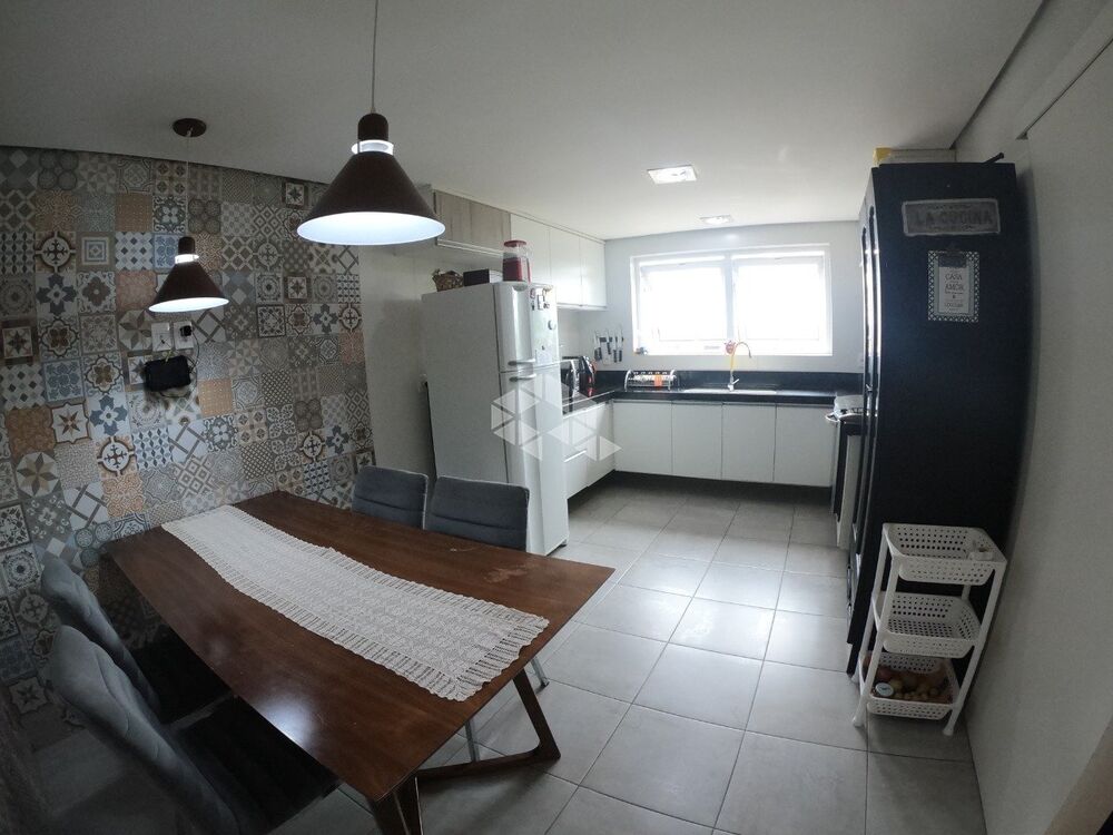 Casa, 3 quartos, 280 m² - Foto 2