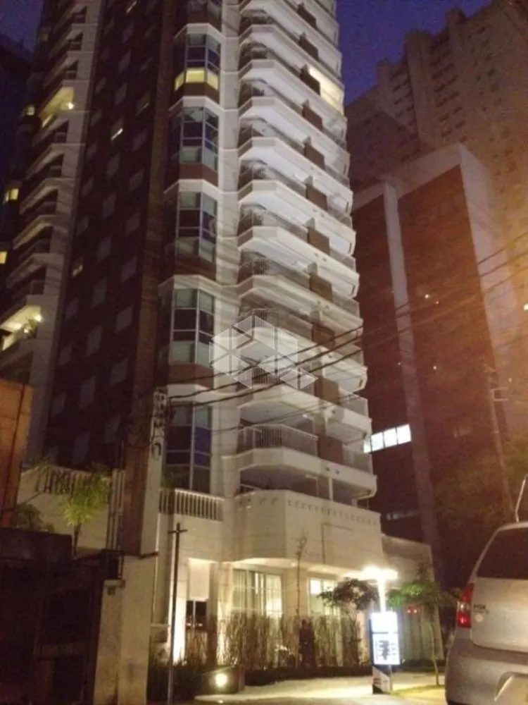 Flat/Apart Hotel, 1 quarto, 105 m² - Foto 4