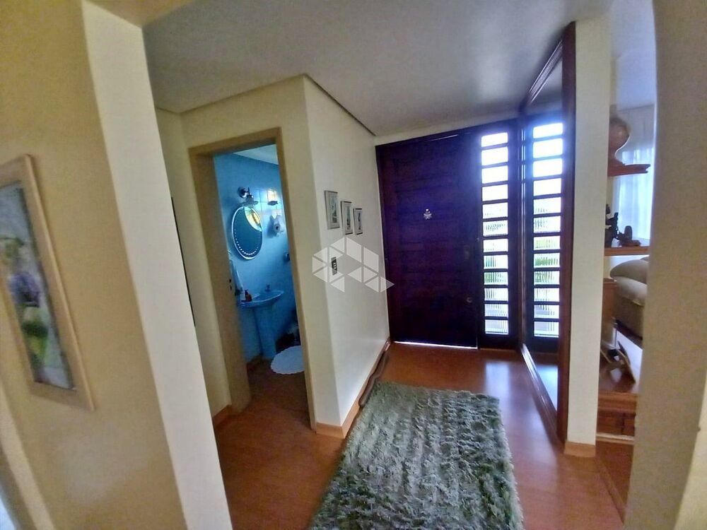 Casa à venda com 4 quartos, 250m² - Foto 6