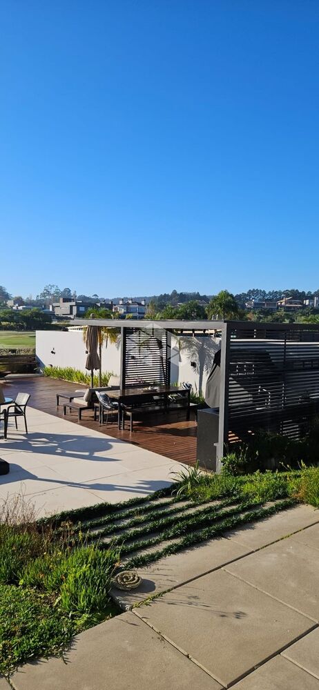 Casa de Condomínio à venda com 3 quartos, 366m² - Foto 1
