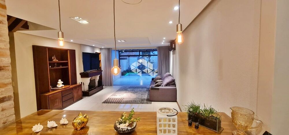 Casa de Condomínio à venda com 3 quartos, 123m² - Foto 1