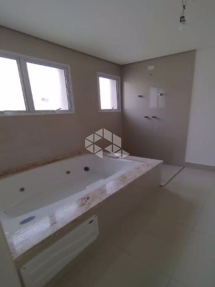 Casa, 4 quartos, 430 m² - Foto 3