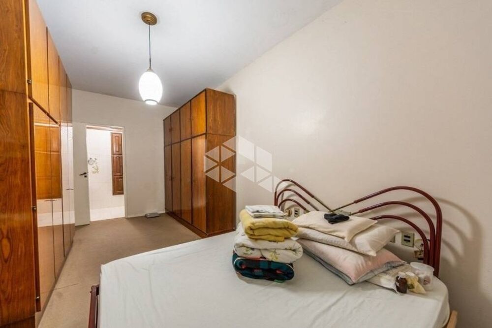 Casa à venda com 3 quartos, 350m² - Foto 7