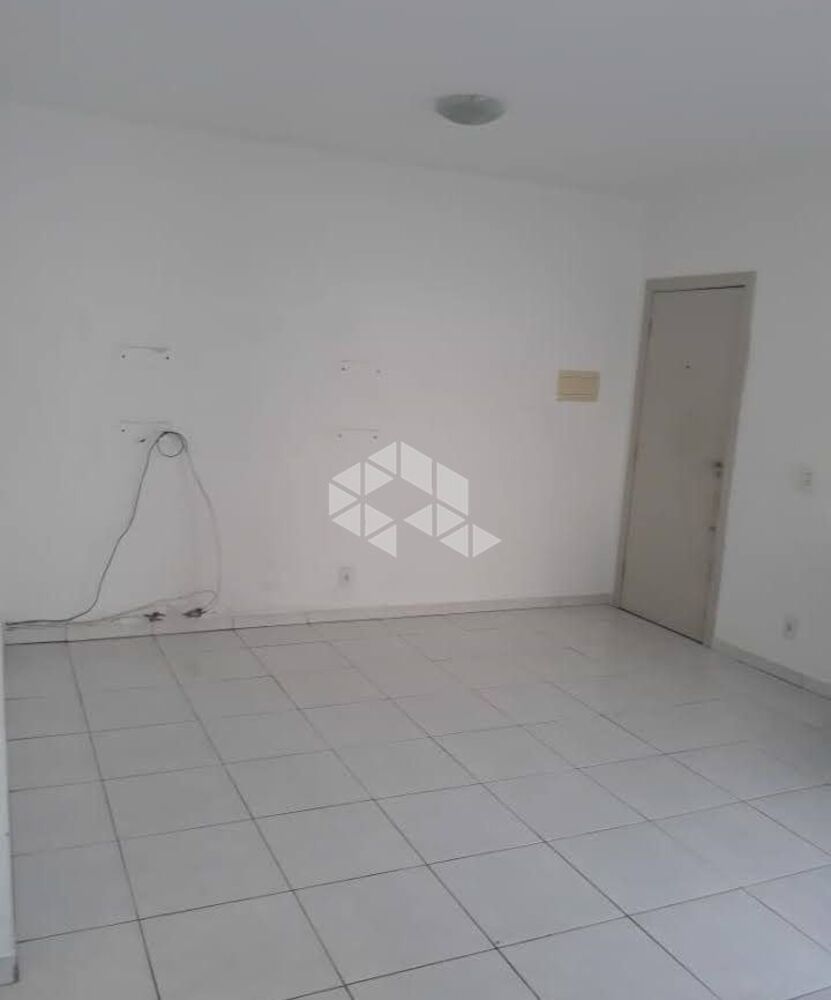Apartamento à venda com 2 quartos, 67m² - Foto 3