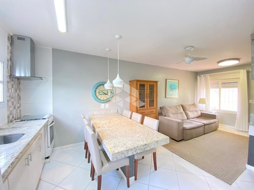 Casa de Condomínio à venda com 2 quartos, 71m² - Foto 2