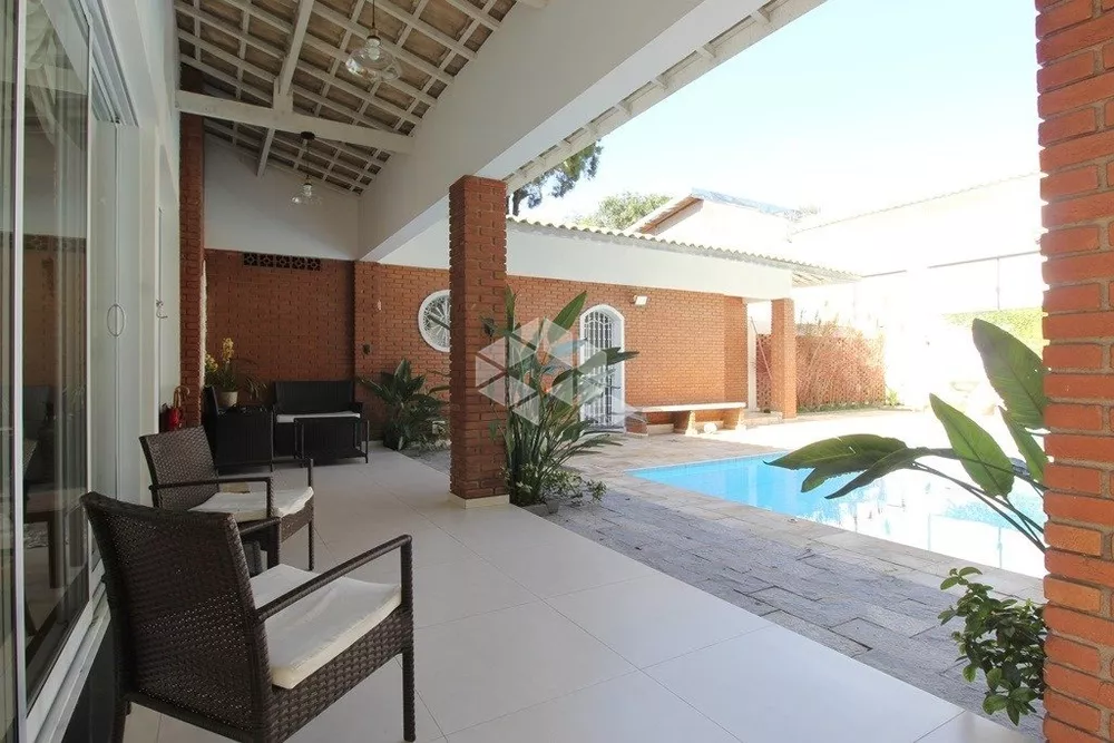 Casa à venda com 5 quartos, 544m² - Foto 2