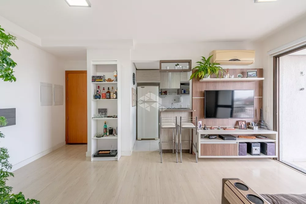 Apartamento à venda com 3 quartos, 73m² - Foto 1