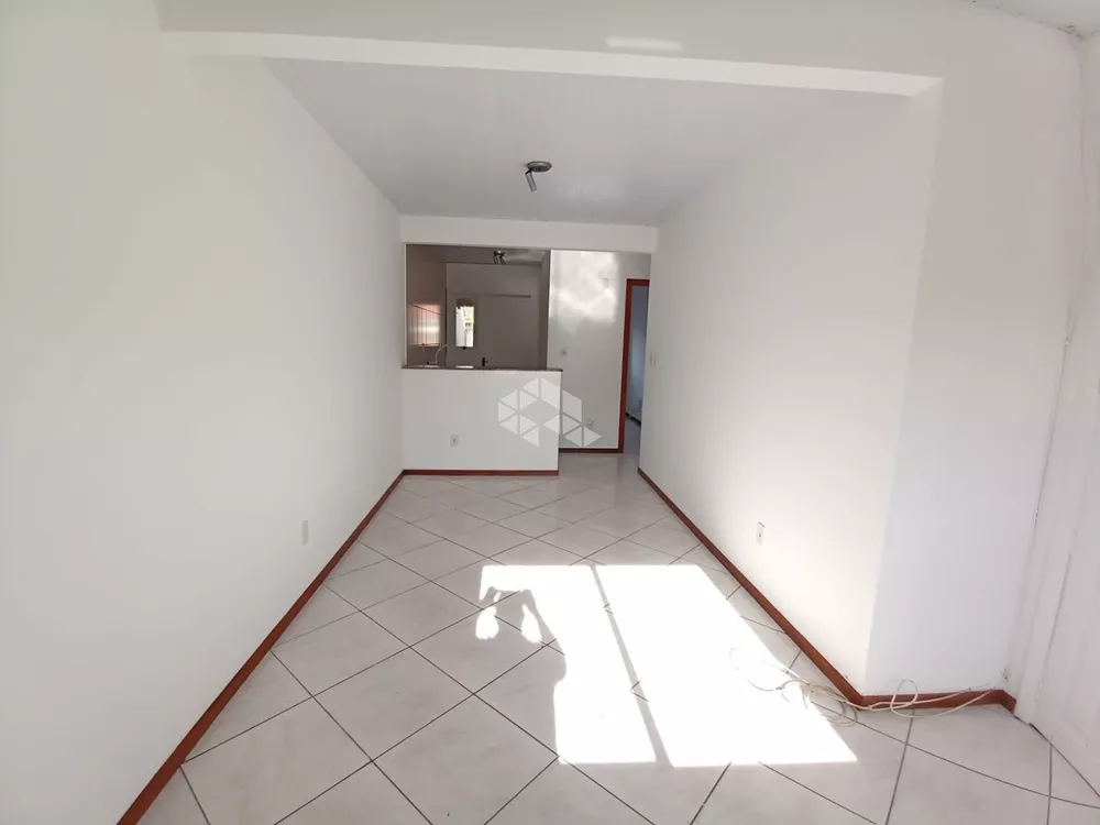 Casa à venda com 3 quartos, 61m² - Foto 3