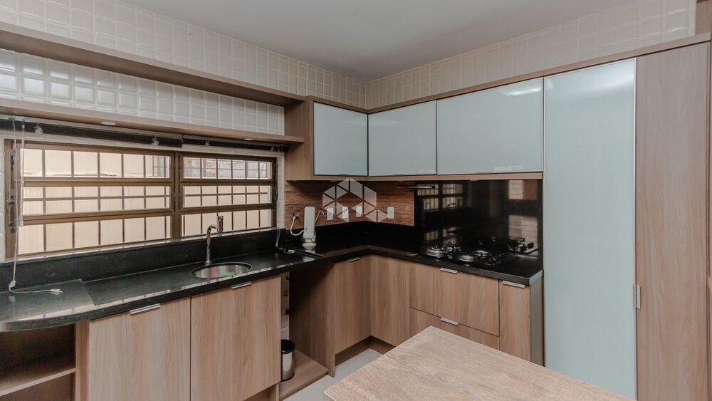 Casa, 3 quartos, 280 m² - Foto 1