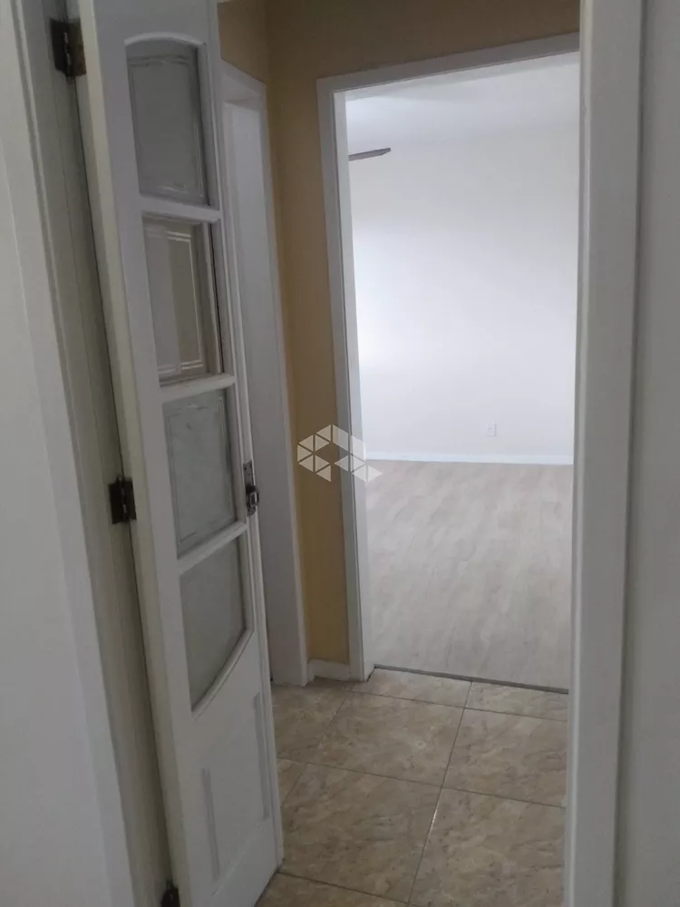 Apartamento à venda com 3 quartos, 81m² - Foto 4