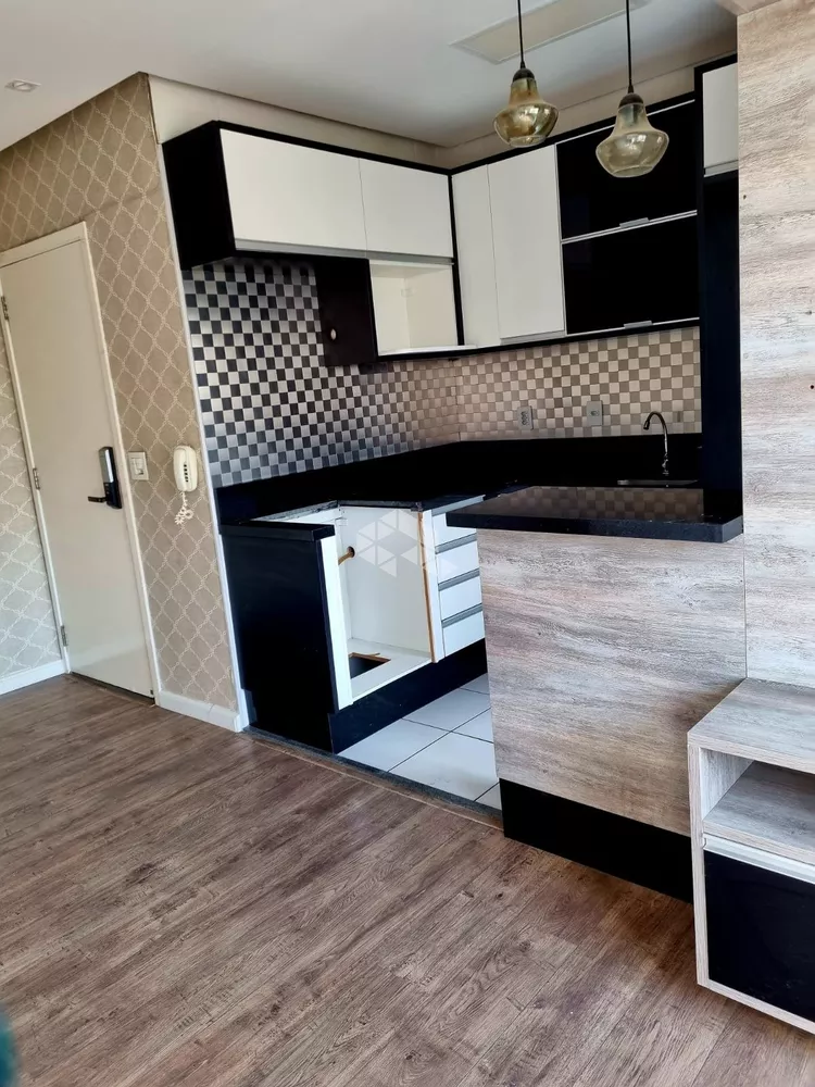 Apartamento à venda com 2 quartos, 47m² - Foto 2