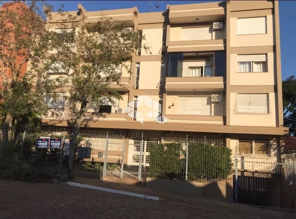 Apartamento à venda com 3 quartos, 104m² - Foto 2