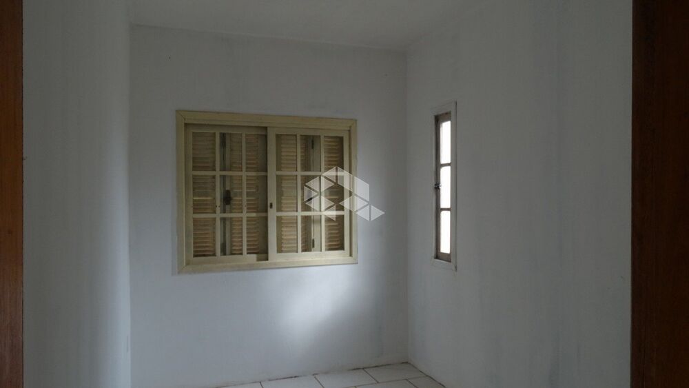 Casa de Condomínio à venda com 8 quartos, 250m² - Foto 8
