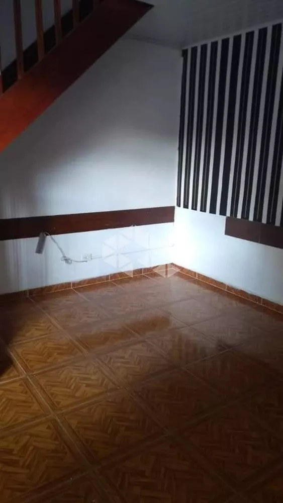 Casa à venda com 2 quartos, 57m² - Foto 3