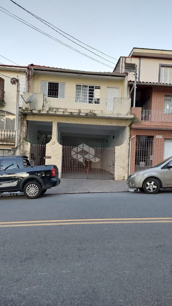 Casa à venda com 4 quartos, 174m² - Foto 1