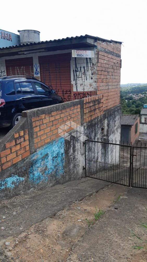 Casa à venda com 1 quarto, 360m² - Foto 4